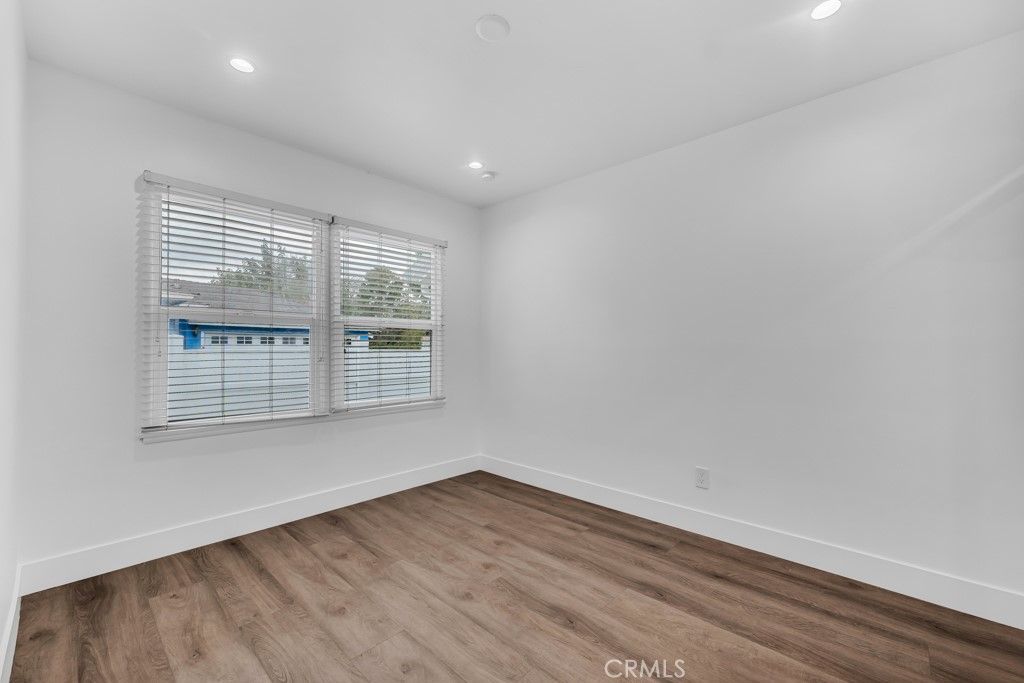 Image 15 of property listing at 6852 Claire Avenue, Reseda, CA 91335