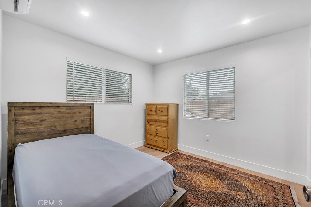 Image 30 of property listing at 6852 Claire Avenue, Reseda, CA 91335