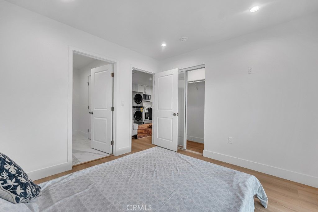 Image 33 of property listing at 6852 Claire Avenue, Reseda, CA 91335