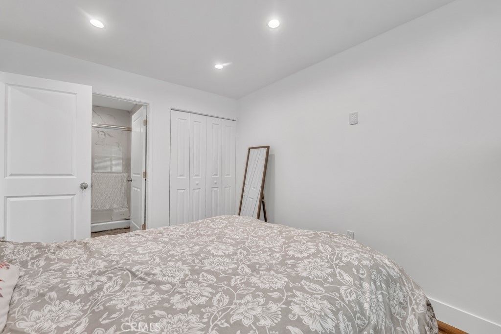Image 45 of property listing at 6852 Claire Avenue, Reseda, CA 91335