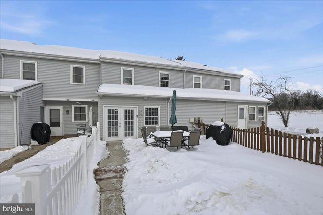 200 HUGHES AVE, Sellersville, PA 18960