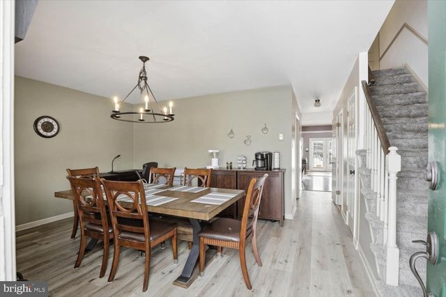 200 HUGHES AVE, Sellersville, PA 18960