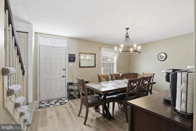 200 HUGHES AVE, Sellersville, PA 18960