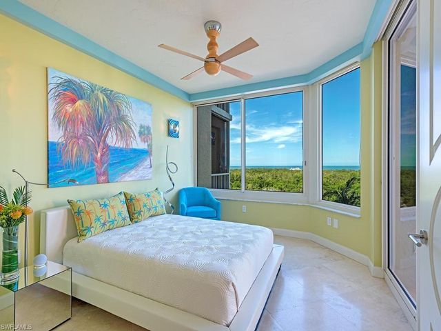 7117 Pelican Bay Blvd 507, Naples, FL 34108