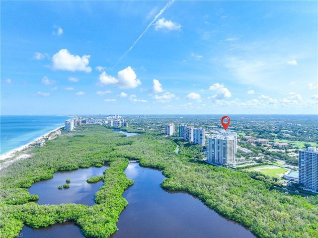 7117 Pelican Bay Blvd 507, Naples, FL 34108