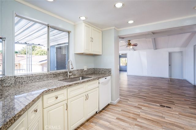 38200 Via Del Largo, Murrieta, CA 92563