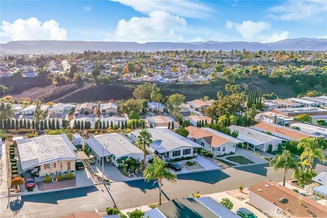 38200 Via Del Largo, Murrieta, CA 92563