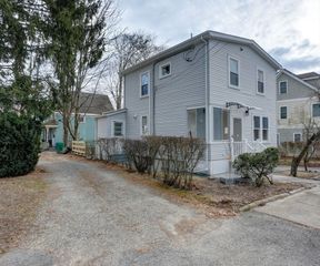 28 Williams St, Newton, MA 02464