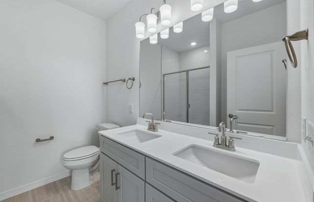 330 Bridge deck LOOP, Kyle, TX 78640