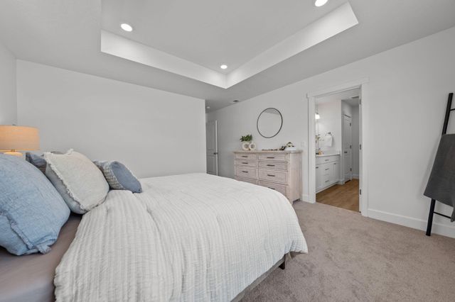 435 NW Monte Vista Avenue 121, Madras, OR 97741