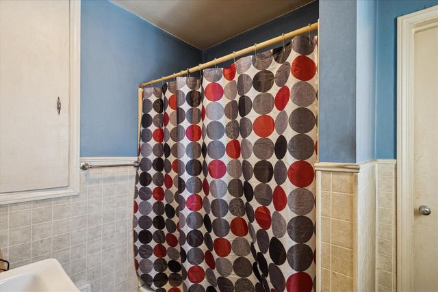 2350 Brooklyn Road, Jackson, MI 49203