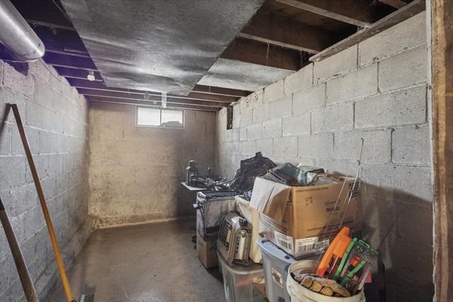 2350 Brooklyn Road, Jackson, MI 49203