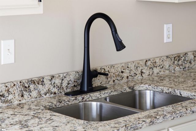 5 Ridgebrook Way, Greenville, SC 29605