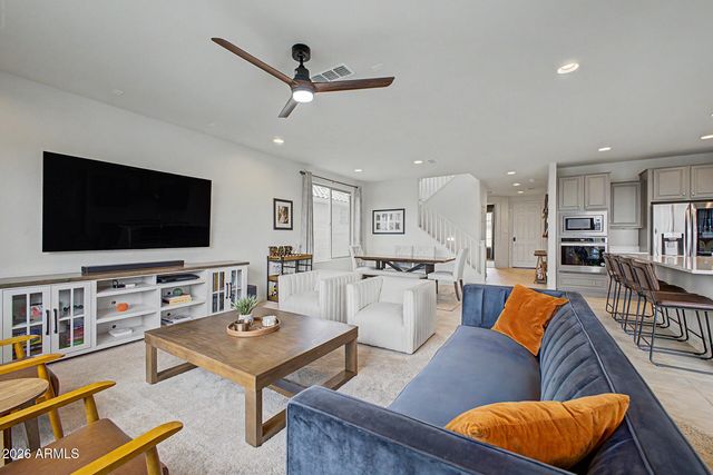 9014 W SAN MIGUEL Avenue, Glendale, AZ 85305