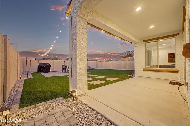 9014 W SAN MIGUEL Avenue, Glendale, AZ 85305