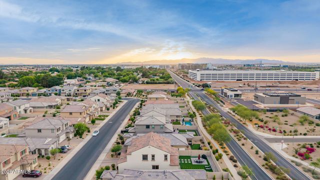 9014 W SAN MIGUEL Avenue, Glendale, AZ 85305