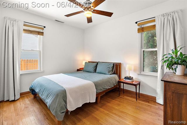 1831 Moorhouse Street, Ferndale, MI 48220