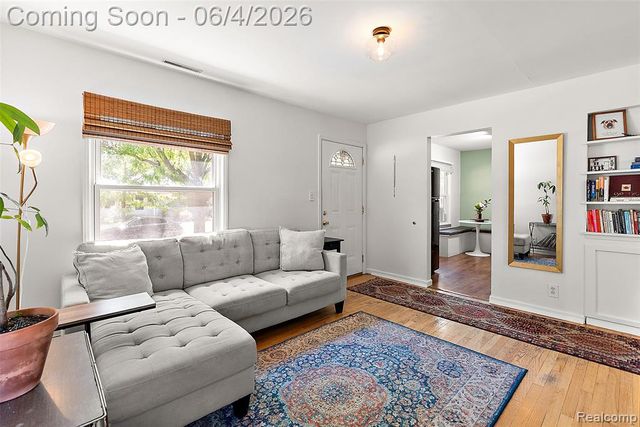 1831 Moorhouse Street, Ferndale, MI 48220
