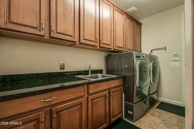 5815 E SIERRA SUNSET Trail, Cave Creek, AZ 85331