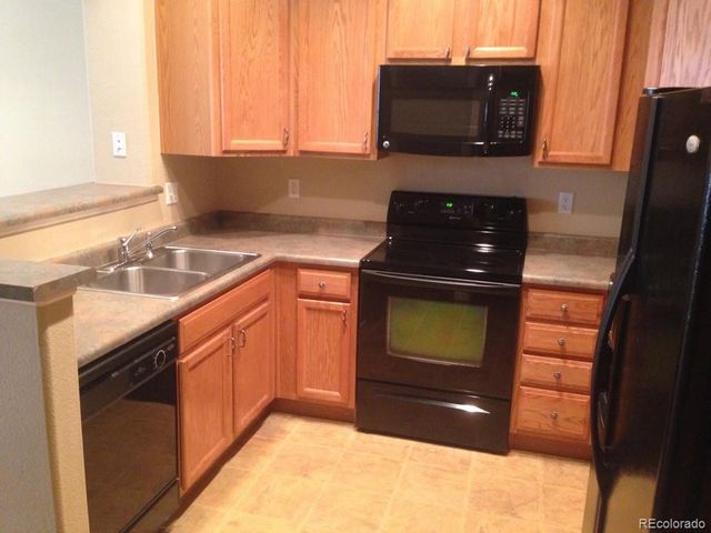 1381 Royal Troon Drive, Castle Rock, CO 80104