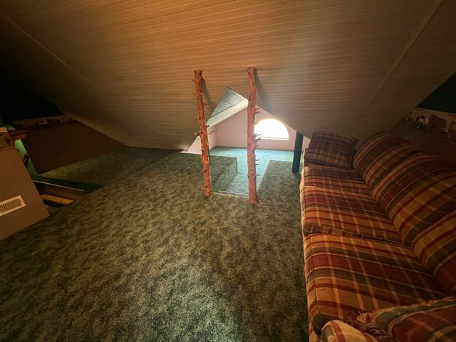 103 N Maple Lane, Ash Grove, MO 65604