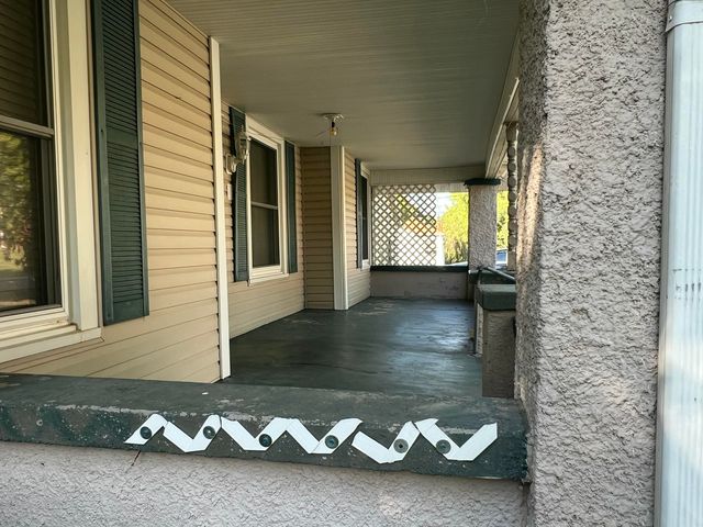 103 N Maple Lane, Ash Grove, MO 65604