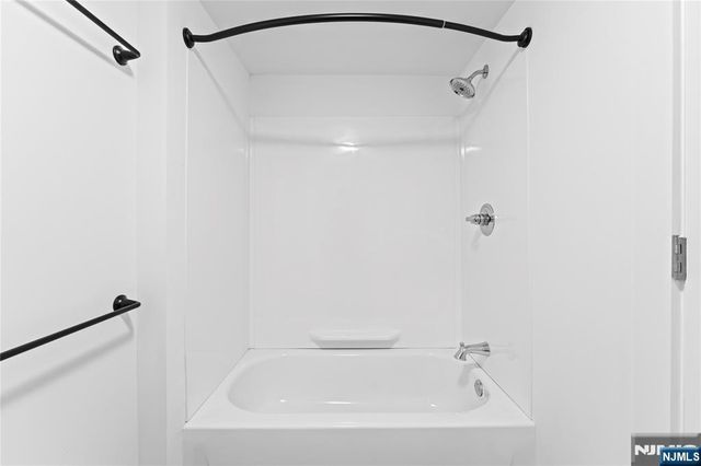 246-248 Cortlandt 2, Belleville, NJ 07109