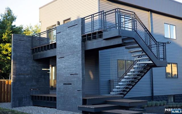 246-248 Cortlandt 2, Belleville, NJ 07109