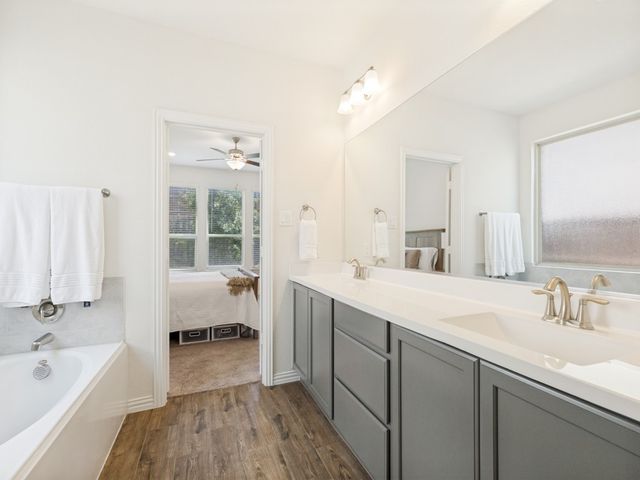3396 Edgecreek Path, Lewisville, TX 75010
