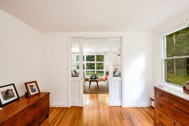 72 Benjamin Nyes, Falmouth, MA 02540