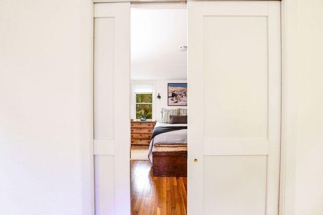 72 Benjamin Nyes, Falmouth, MA 02540