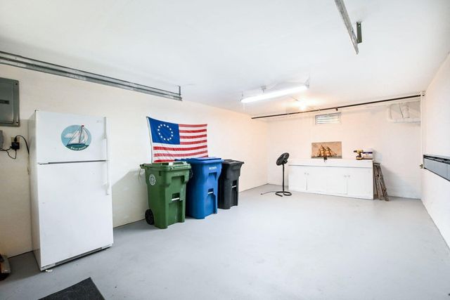 72 Benjamin Nyes, Falmouth, MA 02540