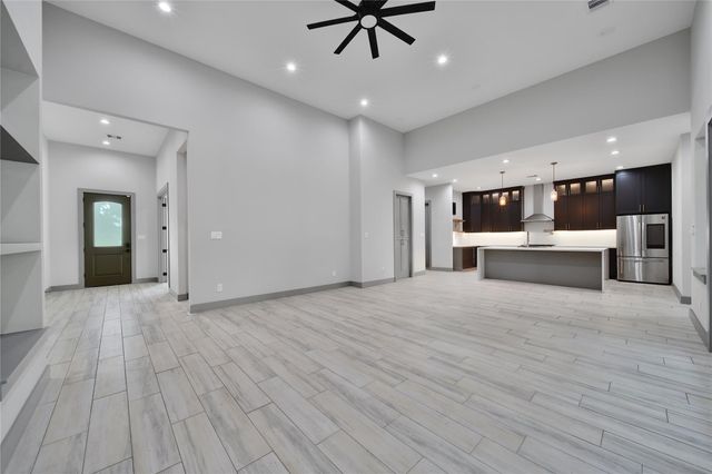25218 Melanie Pointe, Tomball, TX 77375