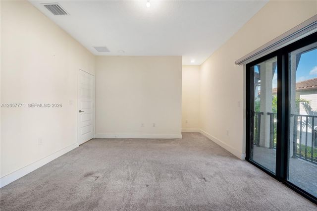 4733 NW 83rd Pkwy, Doral, FL 33166