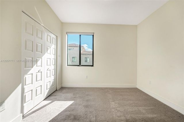 4733 NW 83rd Pkwy, Doral, FL 33166