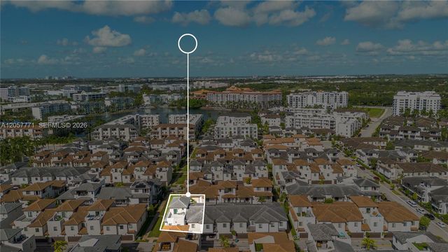 4733 NW 83rd Pkwy, Doral, FL 33166
