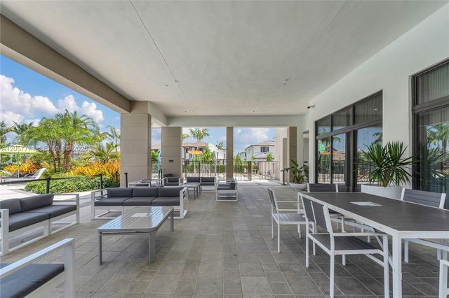 4733 NW 83rd Pkwy, Doral, FL 33166