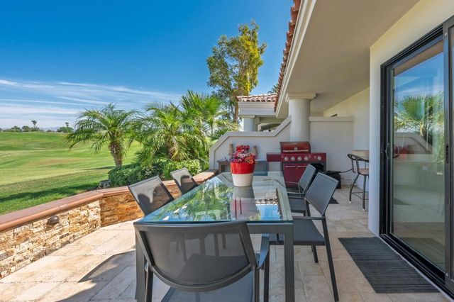 54805 Inverness Way, La Quinta, CA 92253
