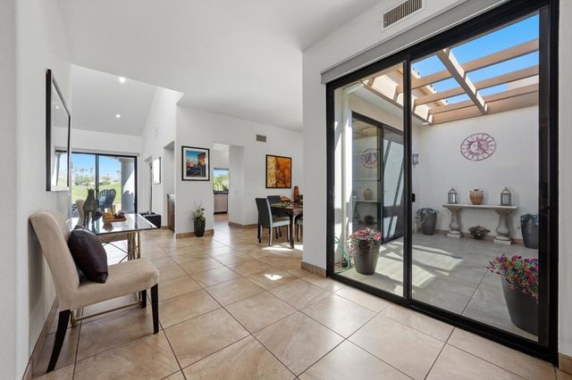 54805 Inverness Way, La Quinta, CA 92253