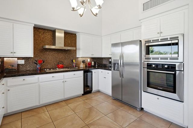 54805 Inverness Way, La Quinta, CA 92253