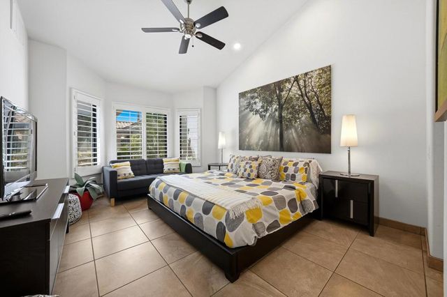 54805 Inverness Way, La Quinta, CA 92253