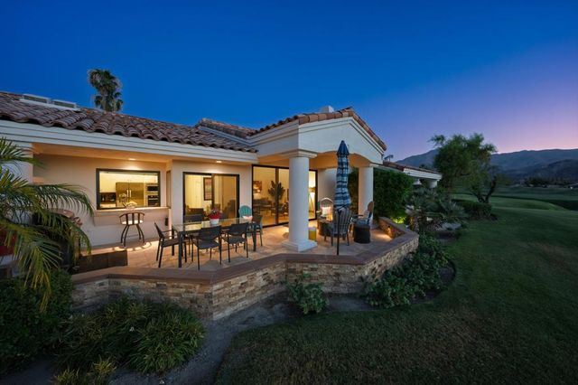 54805 Inverness Way, La Quinta, CA 92253