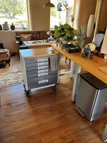 23 Camino Cerro Chato, Cerrillos, NM 87010