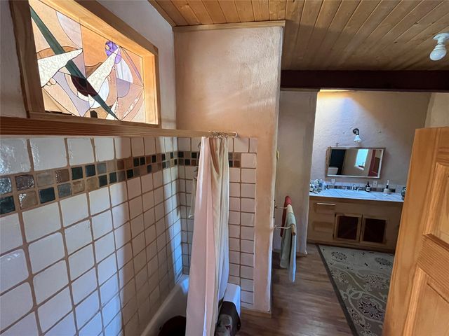 23 Camino Cerro Chato, Cerrillos, NM 87010