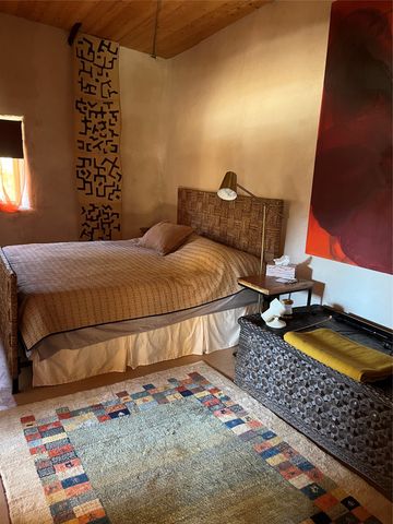 23 Camino Cerro Chato, Cerrillos, NM 87010