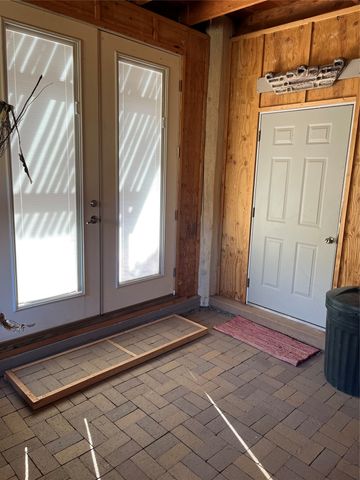 23 Camino Cerro Chato, Cerrillos, NM 87010