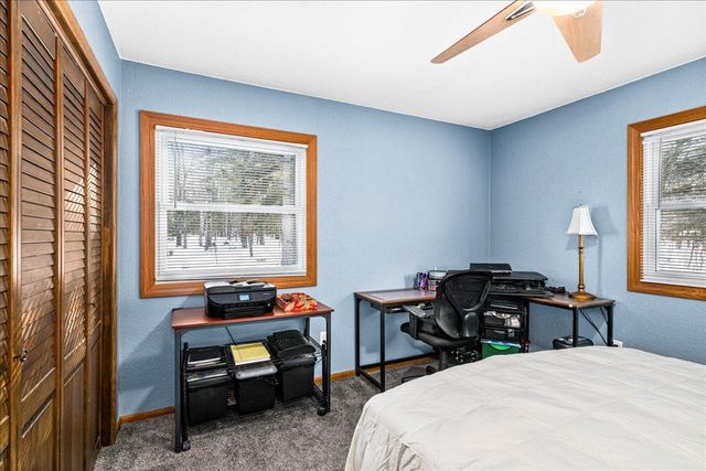 4016 W Arrowhead Road, Duluth, MN 55811