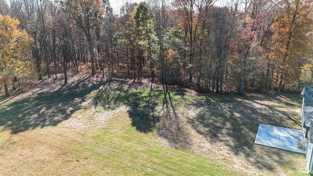 8205 Hoskins Hollow Rd, Westmoreland, TN 37186