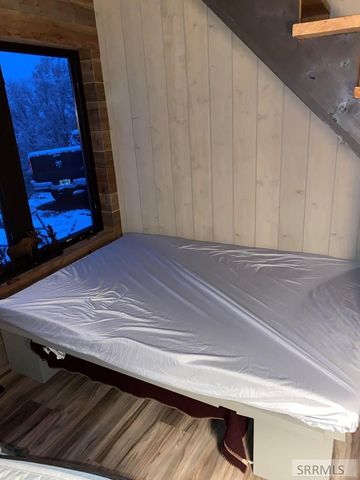 170 Maple Heights, Irwin, ID 83428