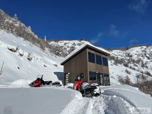 170 Maple Heights, Irwin, ID 83428